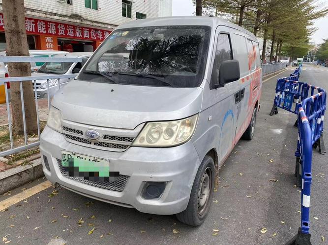 本公司主营深圳牌货运版面包,无需指标包上深圳牌.经营范围:新